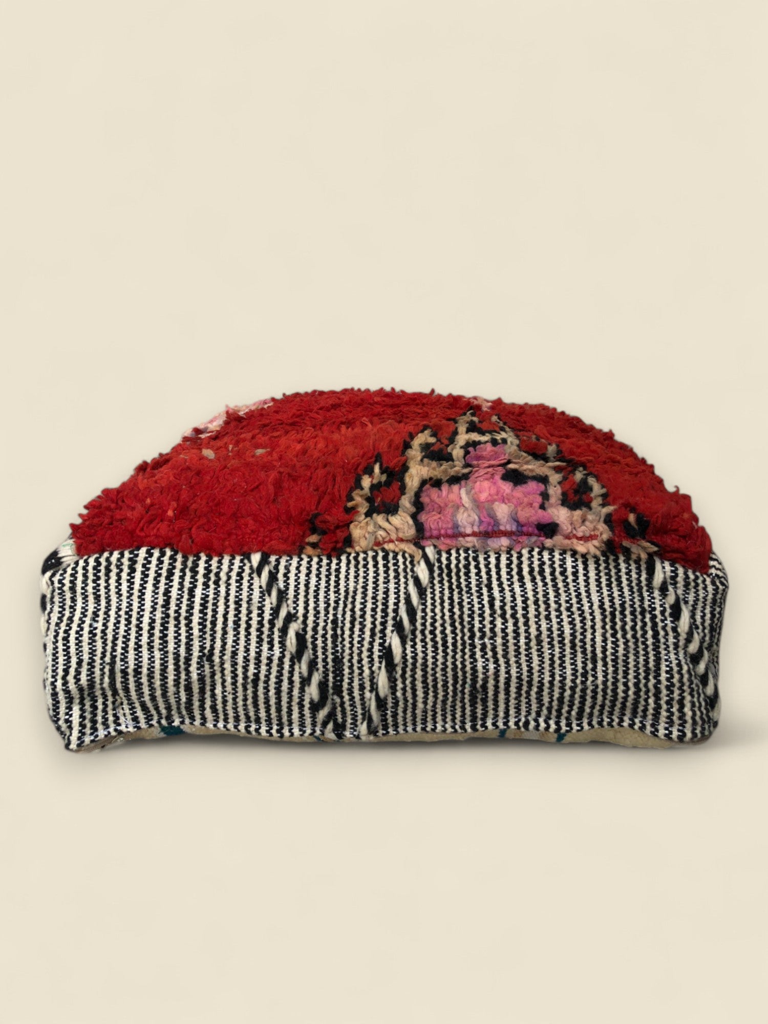 Side view showing Zebra design 